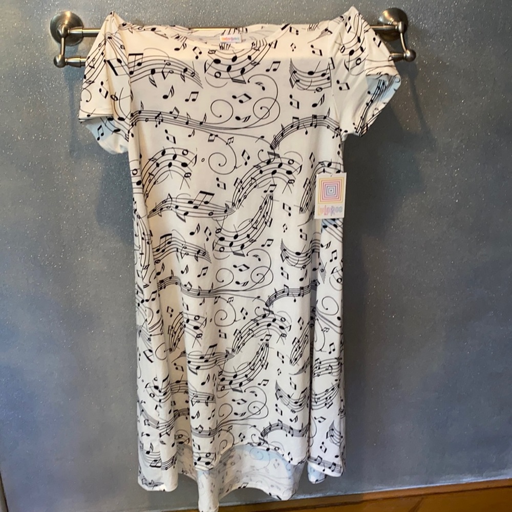 Lularoe Carly Music Print NWT